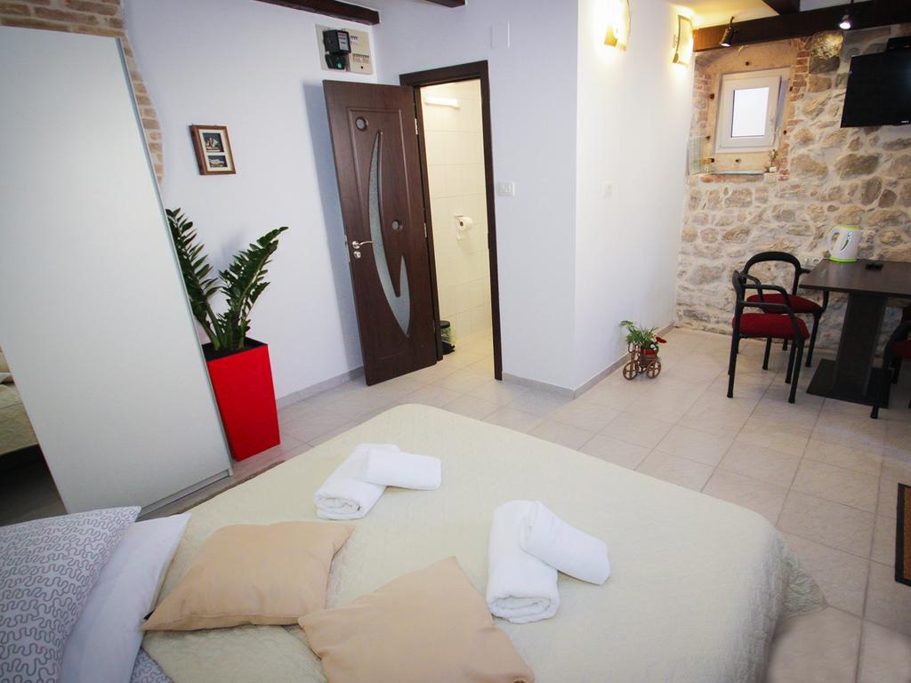 Guest House Vagabundo Imb Split Kültér fotó